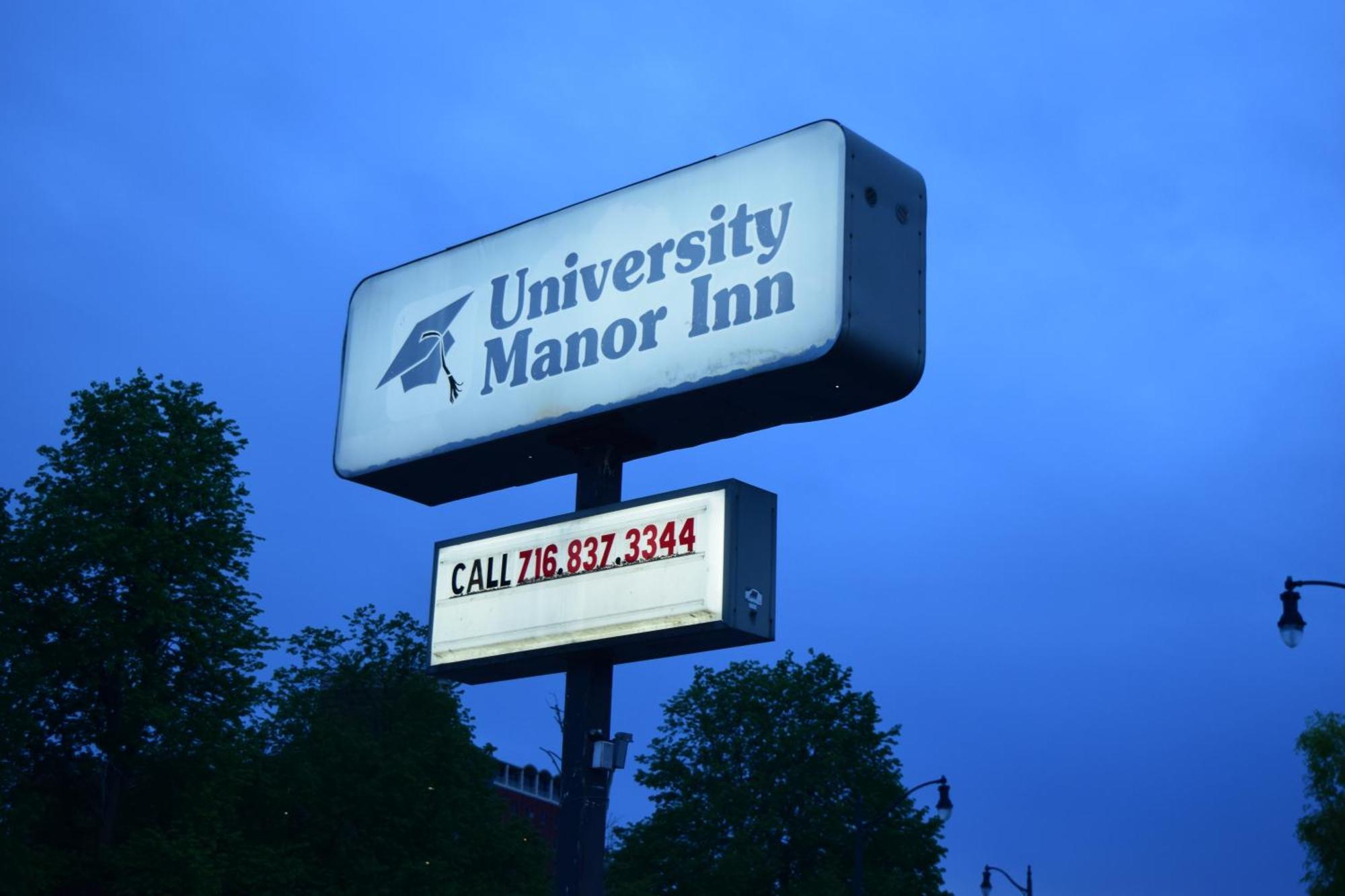University Manor Inn บัฟฟาโล ภายนอก รูปภาพ